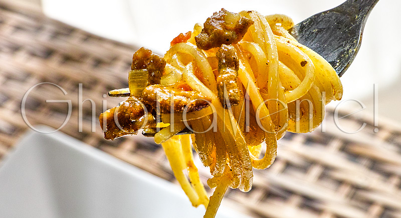 pasta-spaghetti-curcuma-macinato-turmeric-groundmeat-05-800